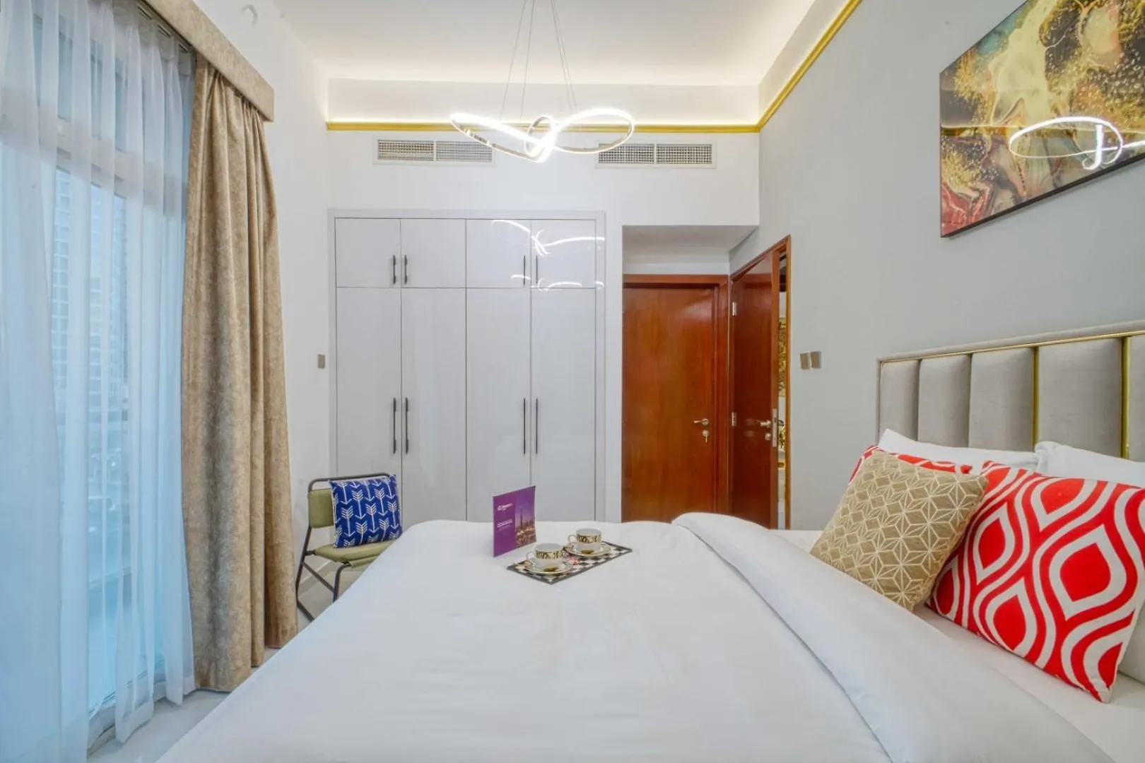 Dreaminn - 2Br Spacious Apartment Marina Park With Balcony Dubai United Arab Emirates