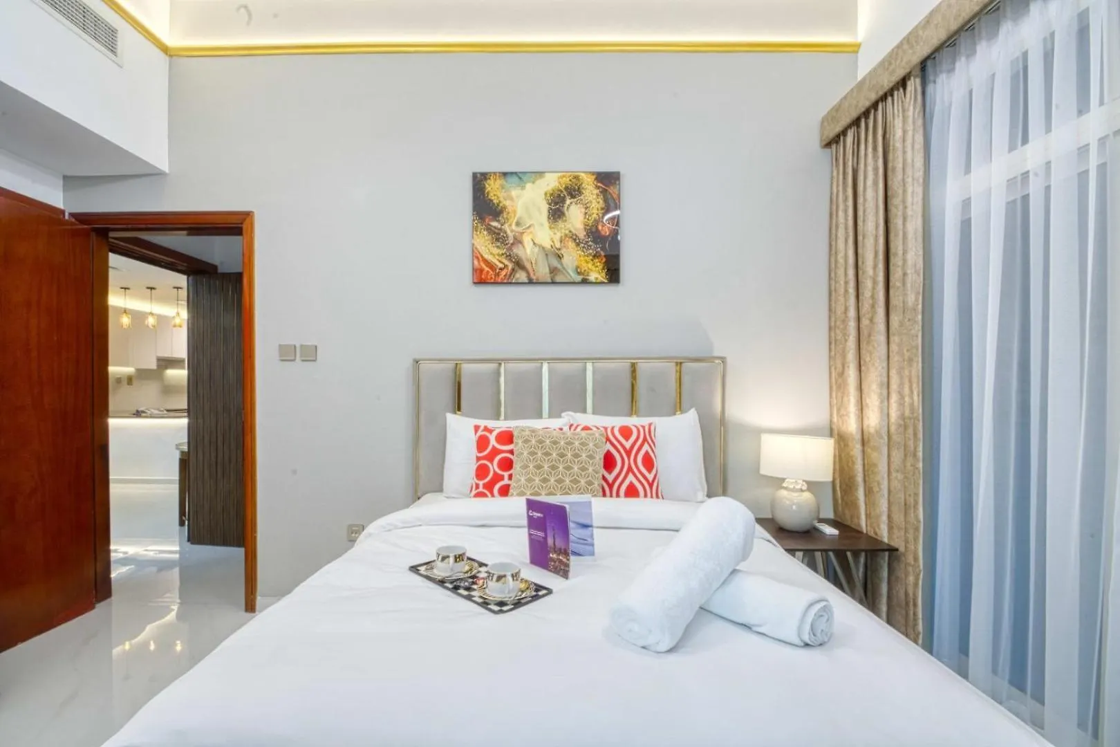 Dreaminn - 2Br Spacious Apartment Marina Park With Balcony Dubai